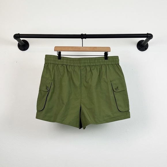 NWT J. Crew Pull On High Waisted Cargo Shorts in Olive Green - Picture 8 of 9